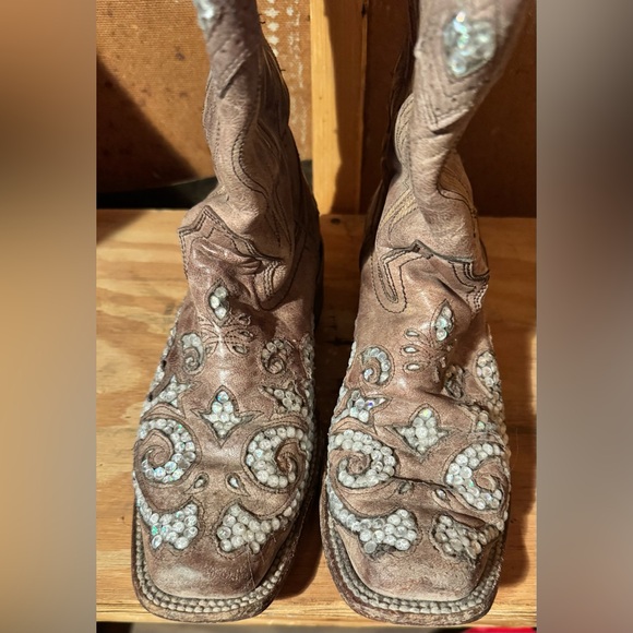 Corral Shoes - Corral Custom Hand Laid Jewel Inlay Cowgirl Boots – Women’s Size 8M